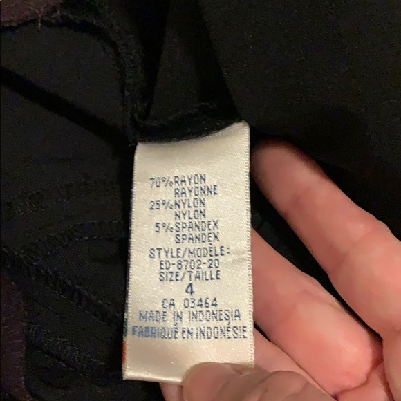 Pencil skirt - Picture 3 of 4